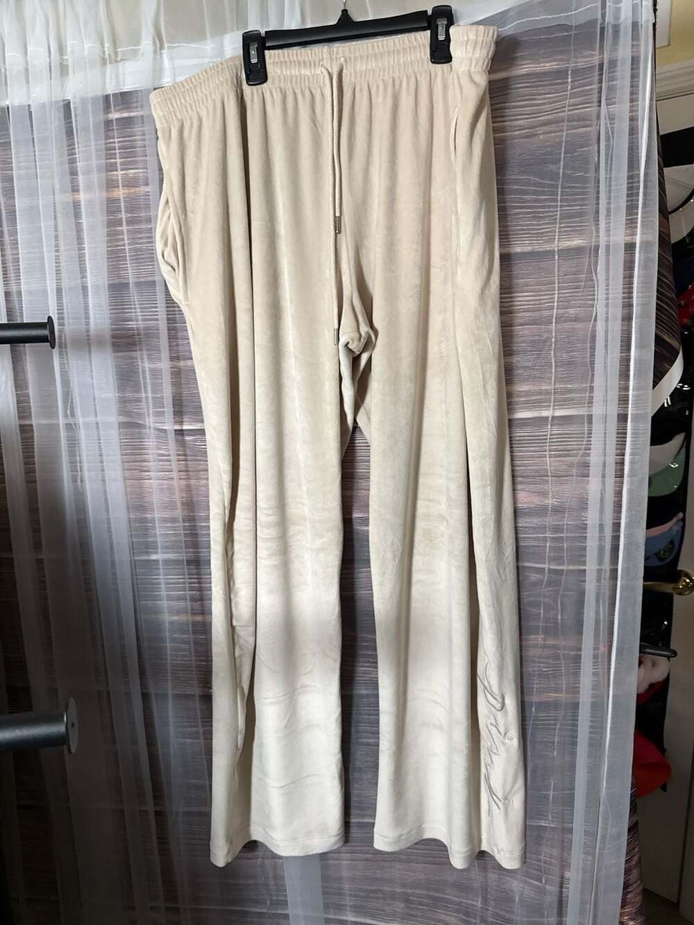 Victoria's Secret PINK Beige Velour Wide Leg Lounge Pants XXL